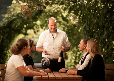 donabaum-christoph_weingut_wachau_vinea_heurigen_Top_Winzer_Ausflug