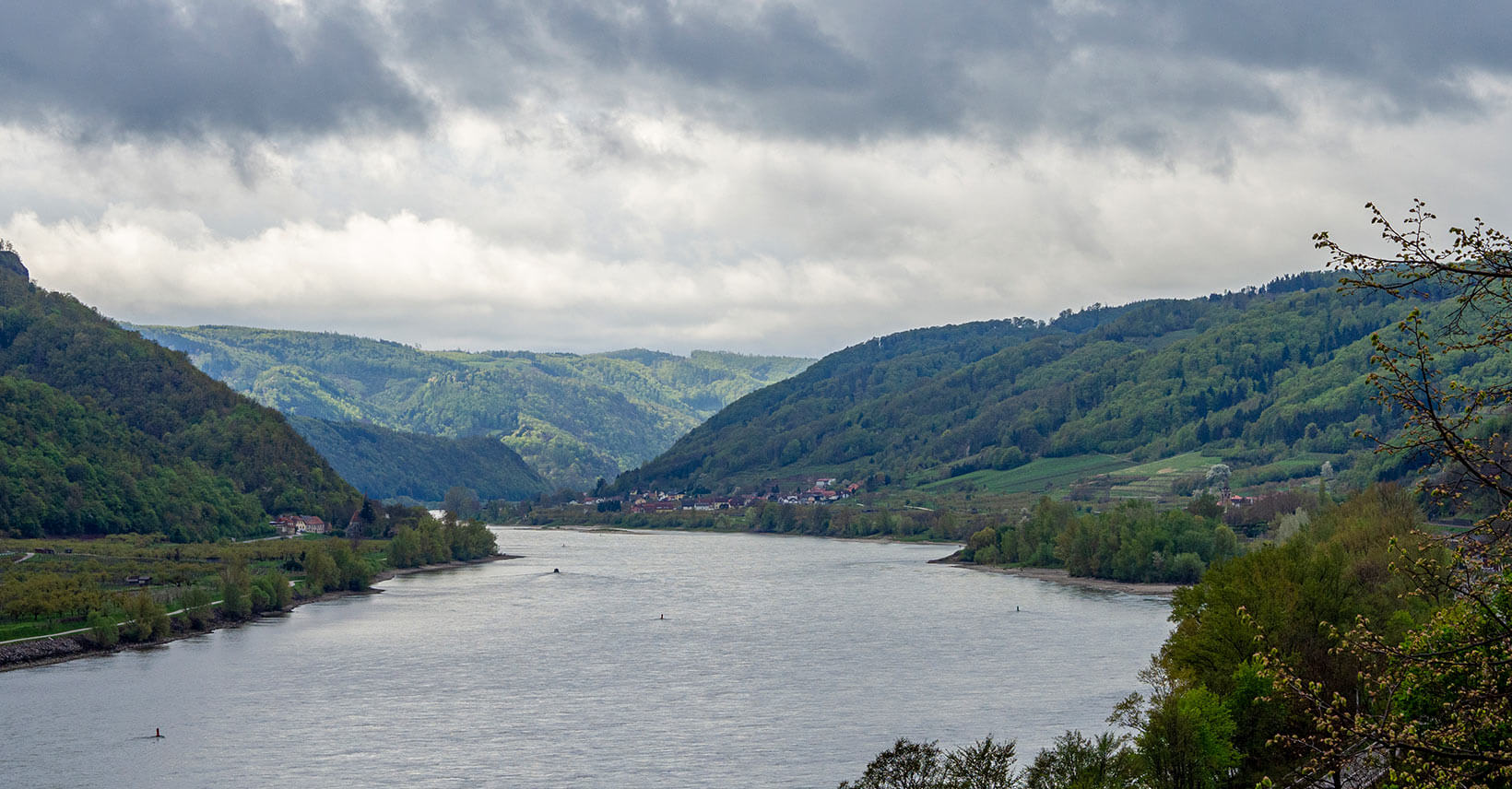 Wandern Wachau Donau Wassergeistweg Kinder