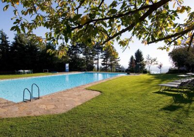 urlaub_wachau_pool_relax_garten