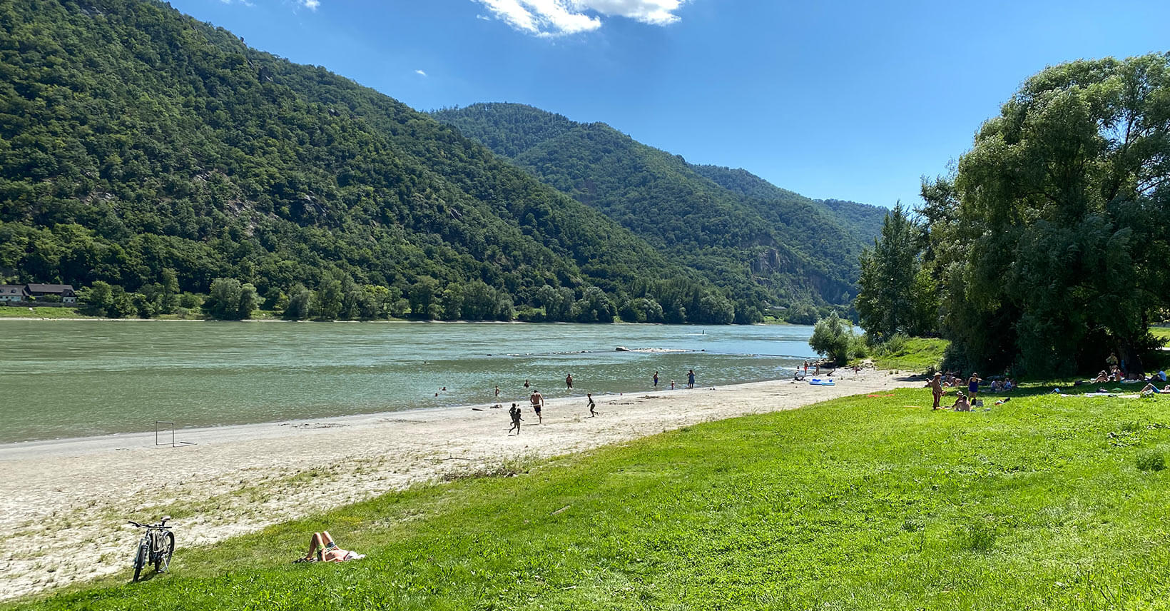 badestrand_wachau_weissenkirchen